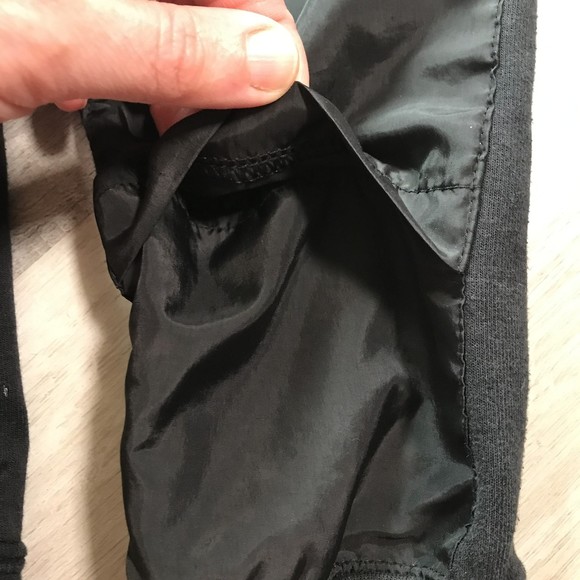 Women's Nike Full Zip Hoodie Jacket Coat Pockets Black sz Medium - Picture 6 of 11